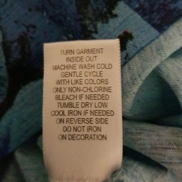 LIVE and let live top - Picture 6 of 6